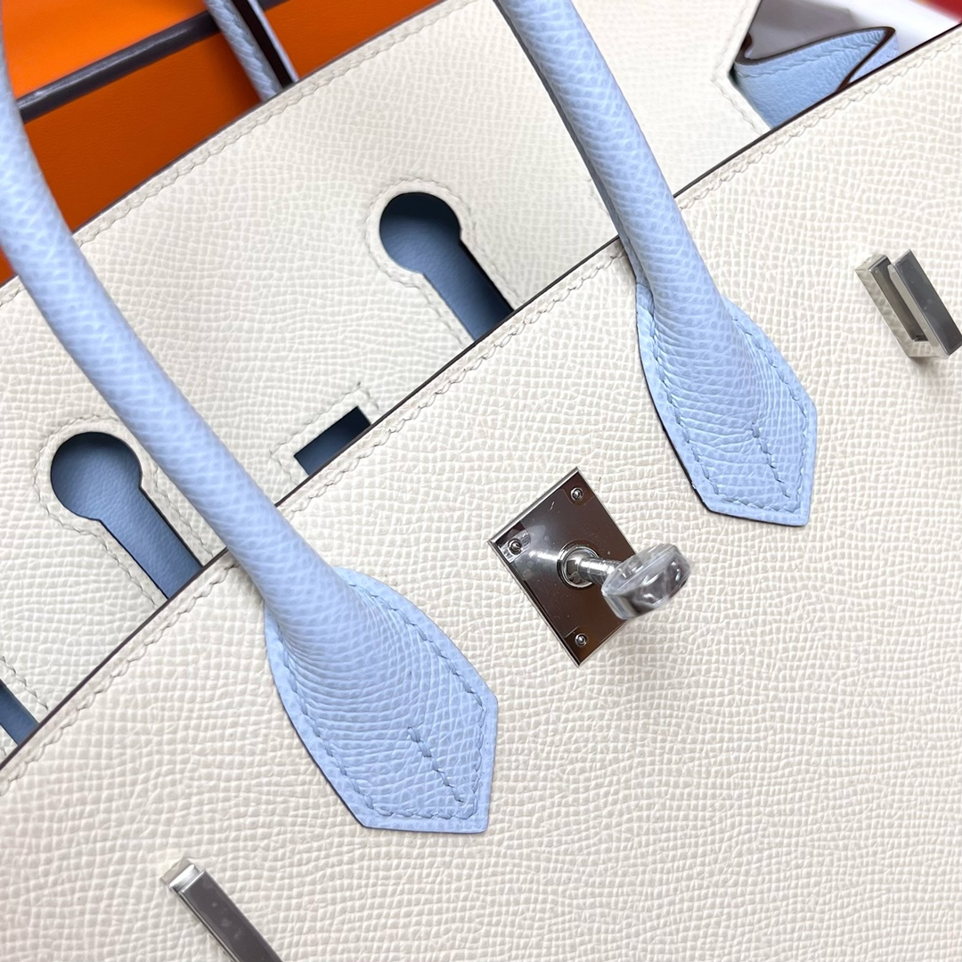 에르메스 버킨백25 화이트 포그블루 은장 앱송